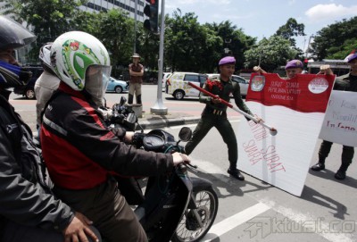 Menwa Jayakarta Sosialisasi Pemilu di Bundaran HI