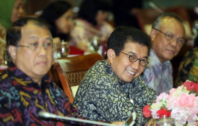 OJK dan DPR Bahas Kondisi Perbankan Saat Ini