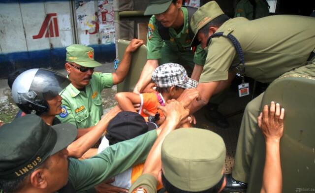 PMKS di Jaktim dan Jakbar Masih Beroperasi