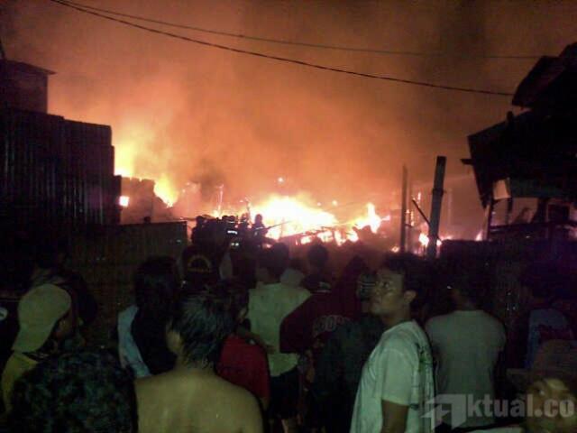 Pasar Youtefa Papua Terbakar