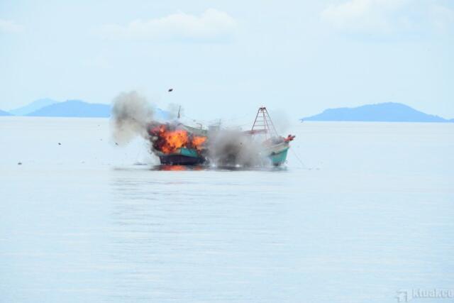 Penenggelaman Kapal Asing, Bukan Tindakan Tegas Pemerintah