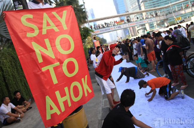 Pengamat Menduga Gubernur DKI Manfaatkan Jabatan Untuk Ahok Center