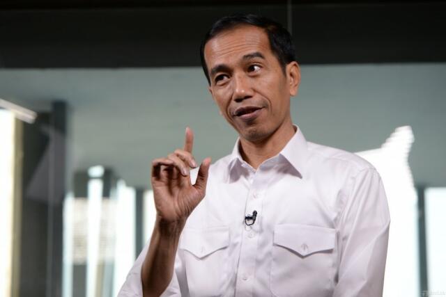 Pengamat: Stop Pencitraan! Jokowi Emang Pro Neolib
