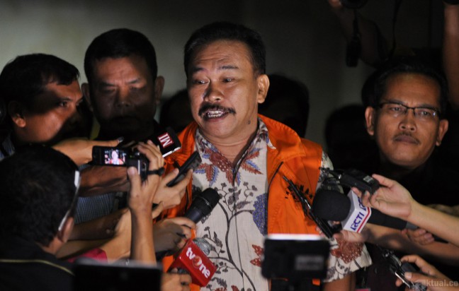 Pengawal Tahanan KPK Larang Bonaran Diwawancarai