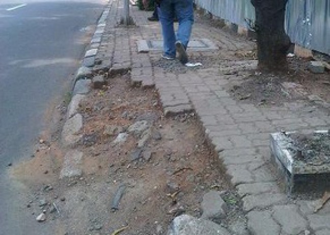 Perbaiki Trotoar, DKI Siapkan Anggaran 30 Miliar