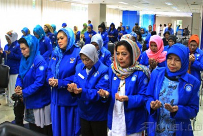 Peringati Maulid Nabi Muhammad SAW, Perempuan Demokrat Doa Bersama untuk Korban Jatuh Pesawat AirAsia