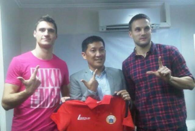 Persija Datangkan Dua Pemain Asing