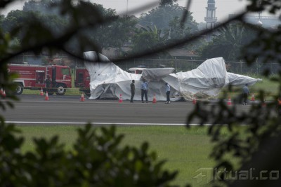 Pesawat F-16 Terbakar