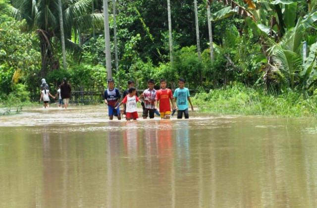 Puluhan Desa Terendam, Pemkab Aceh Utara Salurkan Bantuan