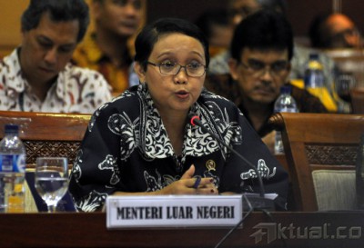 Raker Komisi I DPR dengan Menlu