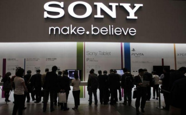 Rugi, Perusahaan Sony Pangkas Target Penjualan Smartphone