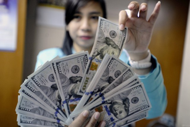 Rupiah Ditutup Melemah 78 Poin ke level Rp12.973
