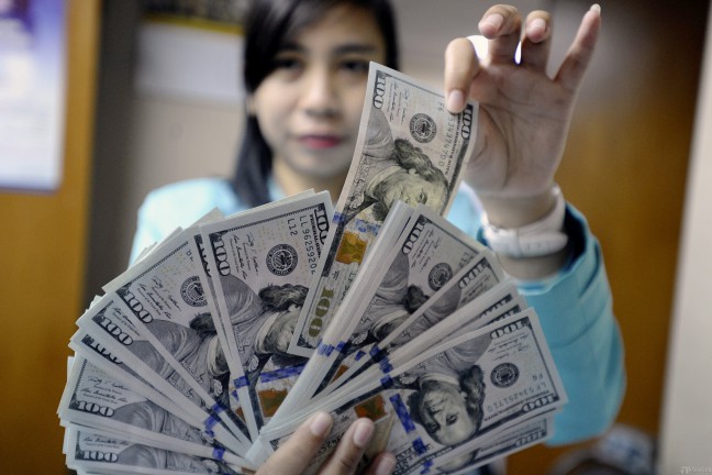 Rupiah Menguat 48 Poin ke Rp12.927
