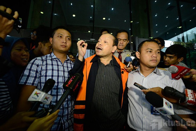 Saksi: Sutan Pinjam USD100 Untuk Taruhan Tinju