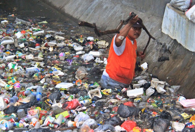 Sambut Hari Kota Jakarta, PHL DKI Dibekali Smartphone