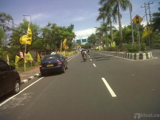 Sambut Munas, Ribuan Atribut Golkar Tersebar di Denpasar-Nusa Dua