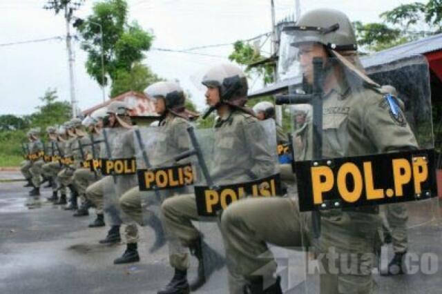 Satpol PP ALami Kendala Tertibkan Bagan Nelayan