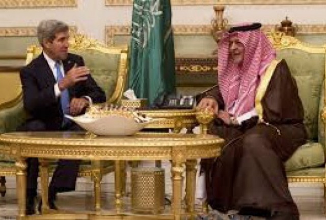 Saudi Desak Koalisi AS Perangi IS di Darat