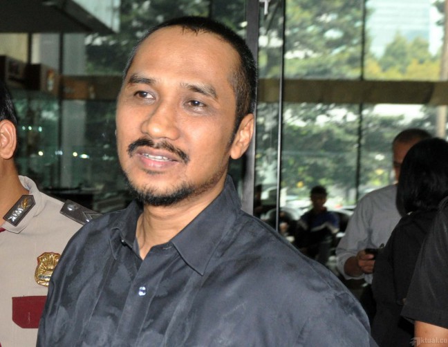 Sebut Foto Syur Rekayasa, Abraham: Saya Tak Berotot