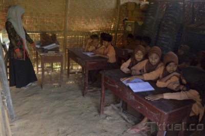 Sekolah Darurat di Aceh Memprihatinkan