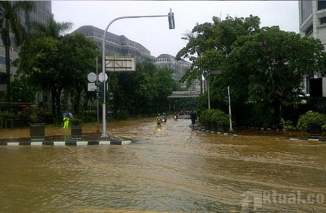 Selama Banjir, Pelarangan Motor Boleh Dilanggar
