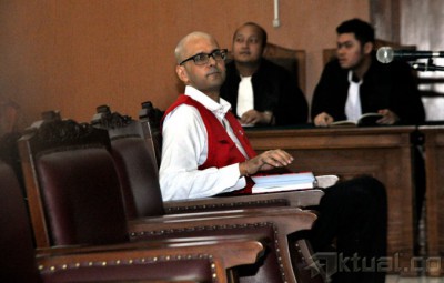 Sidang Perdana Guru Jakarta International School