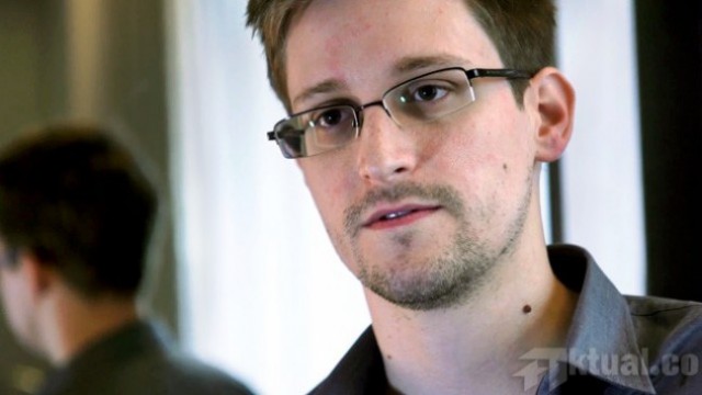 Snowden " Ogah" Pake iPhone karena Keamanan