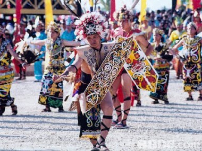 Suku Dayak Meratus Gelar Pesta Budaya