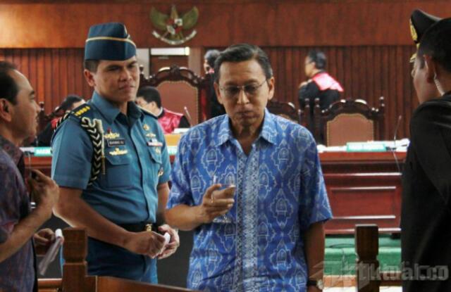 Tak Tetapkan Boediono Tersangka, MAKI Akan Gugat KPK
