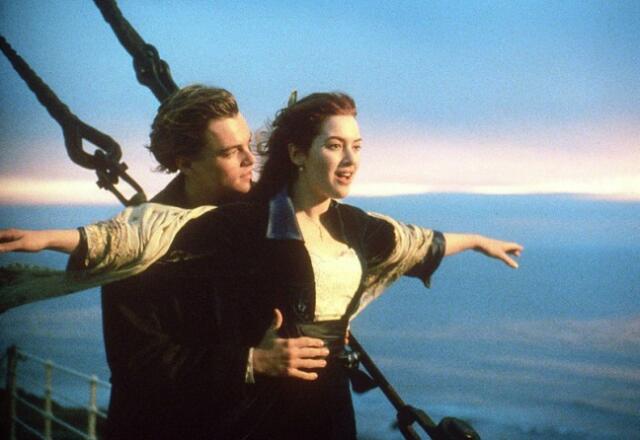 Tanggal 19 Desember: Peluncuran Film 'Titanic'