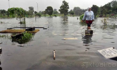 Tempat Pemakaman Umum Karet Bivak Terendam
