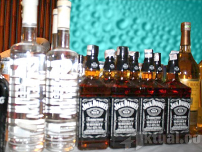 Tewaskan Tiga Pemuda, Polisi Buru Penjual Miras Oplosan