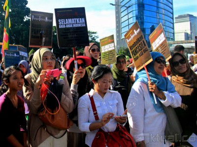 Turunkan Harga-Harga, Selamatkan Anak-Anak Indonesia