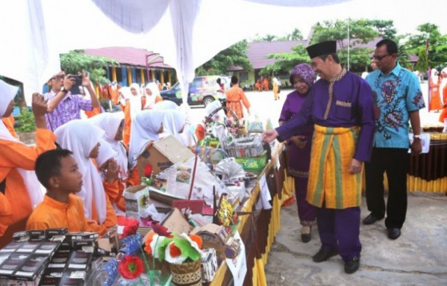 Untuk Pelestarian, Sekolah Wajib Ajarkan Kebudayaan Lokal