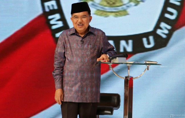 Wapres Serahkan SPT Tahun Pajak 2014