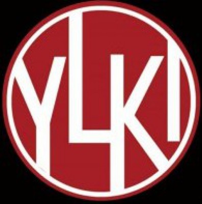 YLKI Bakal Gugat Mensos Khofifah Terkait Pembagian Rokok ke Orang Rimba