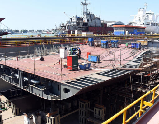 Pangeran Denmark Kunjungi PT PAL Produksi Kapal Perang