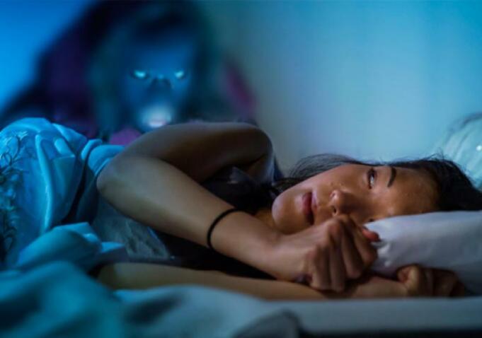 Kenali Dan Faktor Penyebab Sleep Paralysis