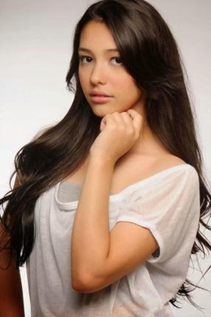 Aktris Annisa Rawles Ungkap Rahasia Kesehatan dan Kecantikannya