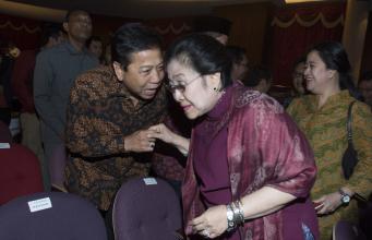 Setya Novanto Dampingi Megawati Hadiri Pagelaran Bangun Majapahit