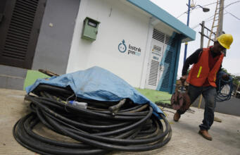 Menko Darmin: PLN Wajib Beli Listrik dari Pembangkit Berbasis Sampah