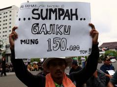 DPR Dorong Pemberian THR bagi Guru Honorer Jelang Idulfitri