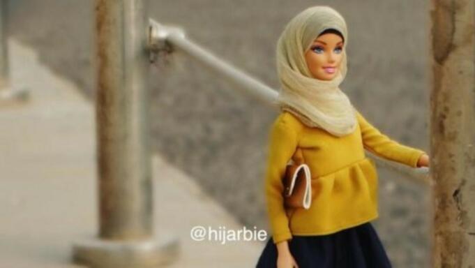 Gambar Mewarnai Barbie Hijab