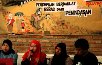 Reklamasi di Indonesia, Negara Lupa Amanat UUD 1945 Reklamasi di Indonesia, Negara Lupa Amana UUD 45