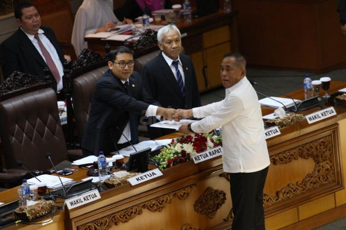 Paripurna Pengesahan Kerjasama dengan RRC soal pertahanan-1