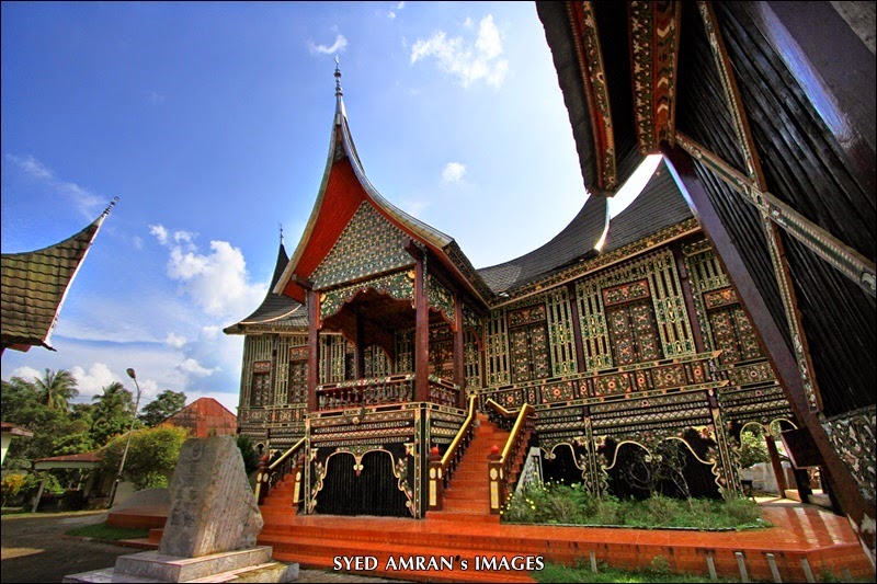 Istana Silinduang Bulan Darul Qoror (foto: Istimewa)