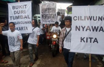 Aksi Warga Bukit Duri Tolak Penggusuran