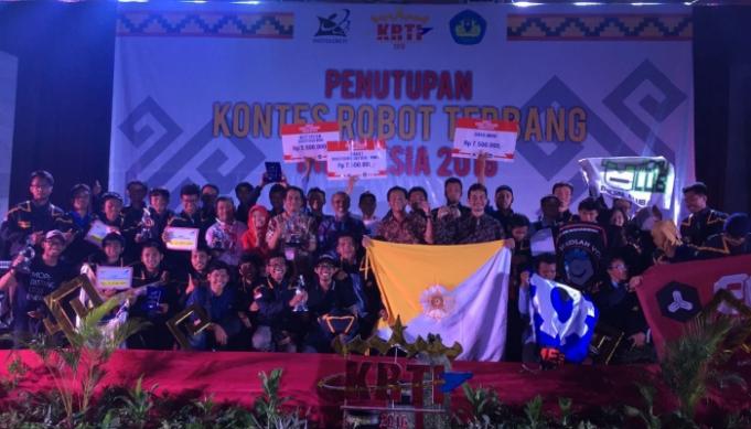 Kontes Robot Terbang Indonesia 2016, UGM Sabet Juara Umum (Foto: Nelson Nafis)