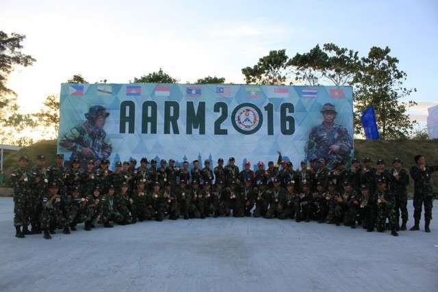 Salut, Raih Juara Umum Lomba Tembak ASEAN, Tim TNI AD Pakai Senjata ...