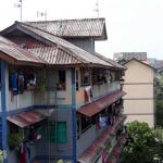 Suasana dikawasan Rumah Susun Bumi Cengkareng Indah, Jakarta, Selasa (31/1/2017).Warga mengaharapkan jika nanti Gubernur DKI Jakarta terpilih, berharap lebih memperhatikan warga yang berada rumah susun tersebut. AKTUAL/Munzir